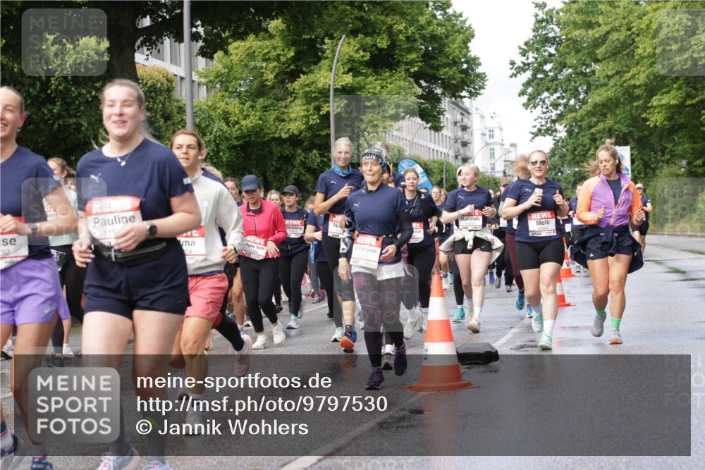 14.06.2026 - REWE Women's Run Jannik Wohlers http://msf.ph/oto/9797530 14.06.2026 09:11:47 Laufen 32, 1132, 54 meine-sportfotos.de