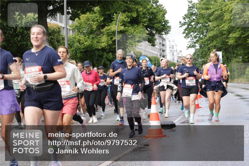 14.06.2026 - REWE Women's Run Jannik Wohlers http://msf.ph/oto/9797532 14.06.2026 09:11:47 Laufen 254 meine-sportfotos.de