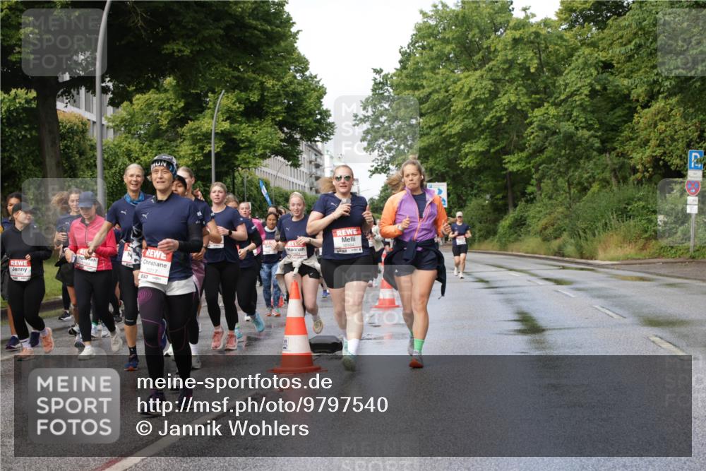 14.06.2026 - REWE Women's Run Jannik Wohlers http://msf.ph/oto/9797540 14.06.2026 09:11:48 Laufen 10717, 10164 meine-sportfotos.de