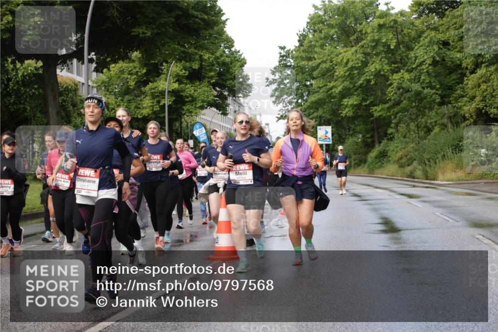 14.06.2026 - REWE Women's Run Jannik Wohlers http://msf.ph/oto/9797568 14.06.2026 09:11:49 Laufen 11364, 10717, 657, 7, 00, 10164 meine-sportfotos.de