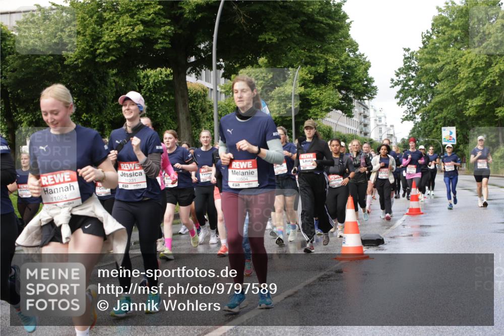 14.06.2026 - REWE Women's Run Jannik Wohlers http://msf.ph/oto/9797589 14.06.2026 09:11:52 Laufen 11024, 11231, 10504, 7 meine-sportfotos.de