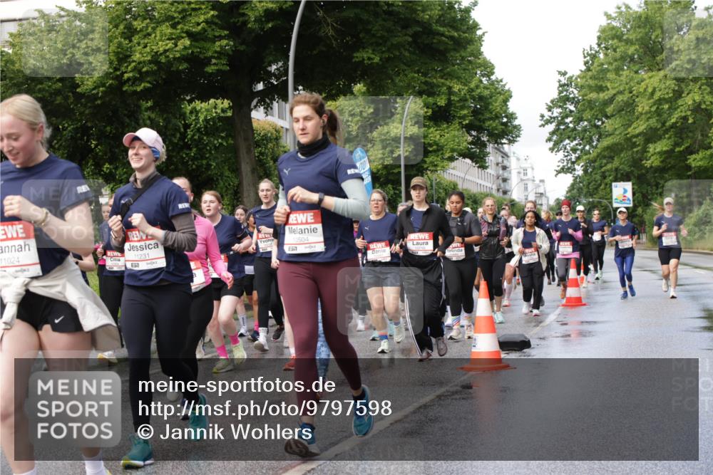 14.06.2026 - REWE Women's Run Jannik Wohlers http://msf.ph/oto/9797598 14.06.2026 09:11:53 Laufen 11024, 10354, 11231, 10504 meine-sportfotos.de