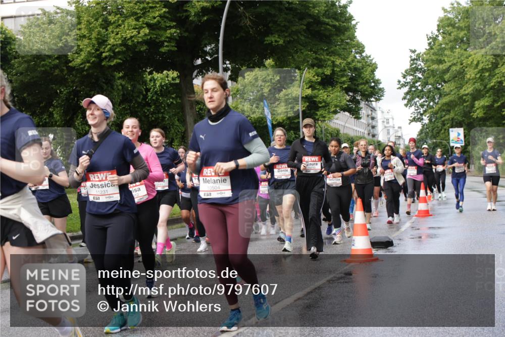14.06.2026 - REWE Women's Run Jannik Wohlers http://msf.ph/oto/9797607 14.06.2026 09:11:53 Laufen 11231, 012, 10111, 10504, 57 meine-sportfotos.de
