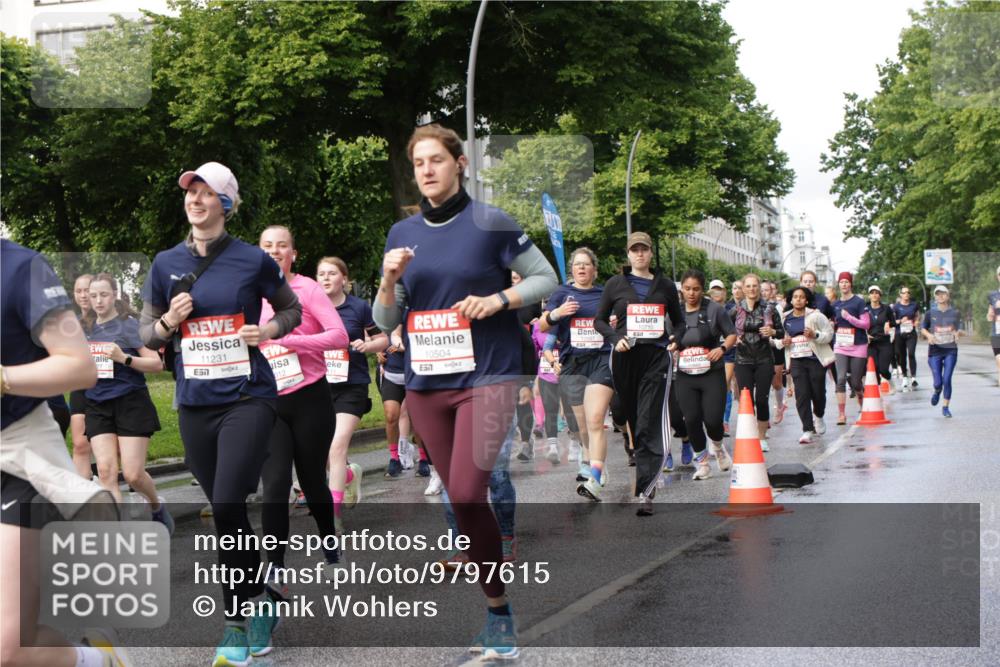 14.06.2026 - REWE Women's Run Jannik Wohlers http://msf.ph/oto/9797615 14.06.2026 09:11:53 Laufen 11231, 7, 10504, 57, 012 meine-sportfotos.de