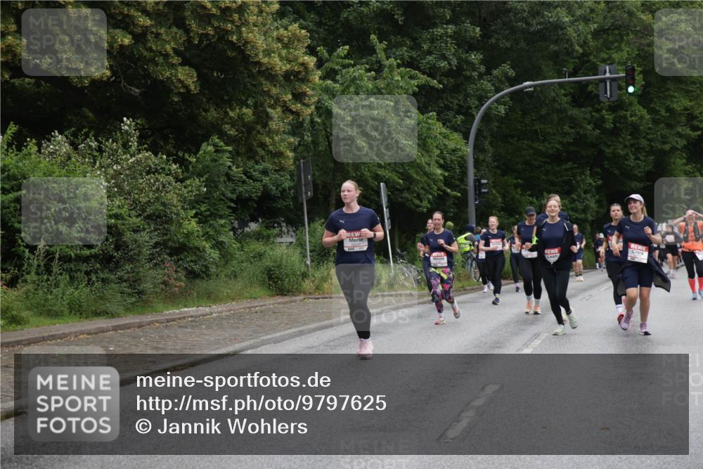 14.06.2026 - REWE Women's Run Jannik Wohlers http://msf.ph/oto/9797625 14.06.2026 10:01:03 Laufen  meine-sportfotos.de