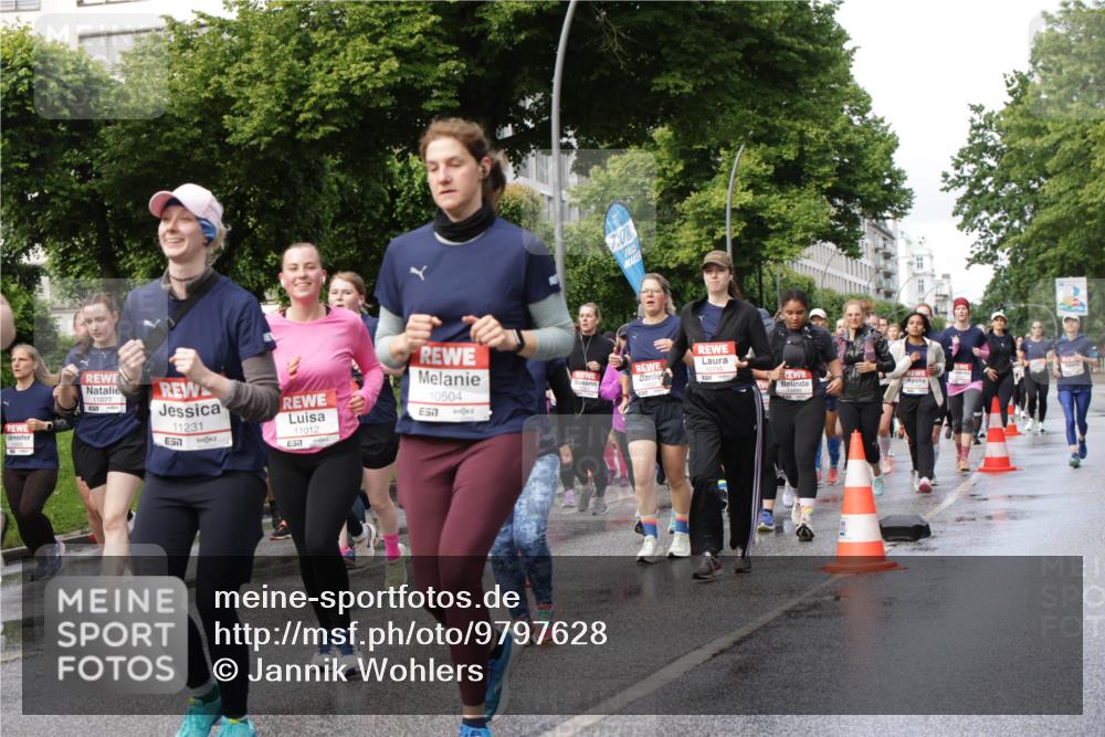 14.06.2026 - REWE Women's Run Jannik Wohlers http://msf.ph/oto/9797628 14.06.2026 09:11:53 Laufen 11231, 651, 11012, 57, 10504, 7, 7, 00 meine-sportfotos.de