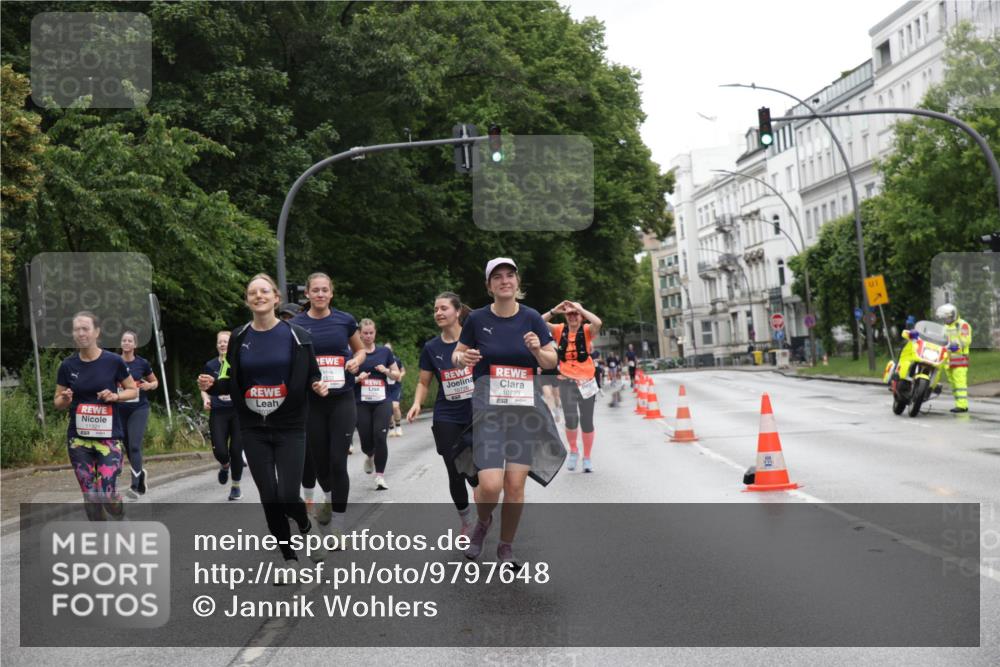 14.06.2026 - REWE Women's Run Jannik Wohlers http://msf.ph/oto/9797648 14.06.2026 10:01:05 Laufen 10723, 01 meine-sportfotos.de