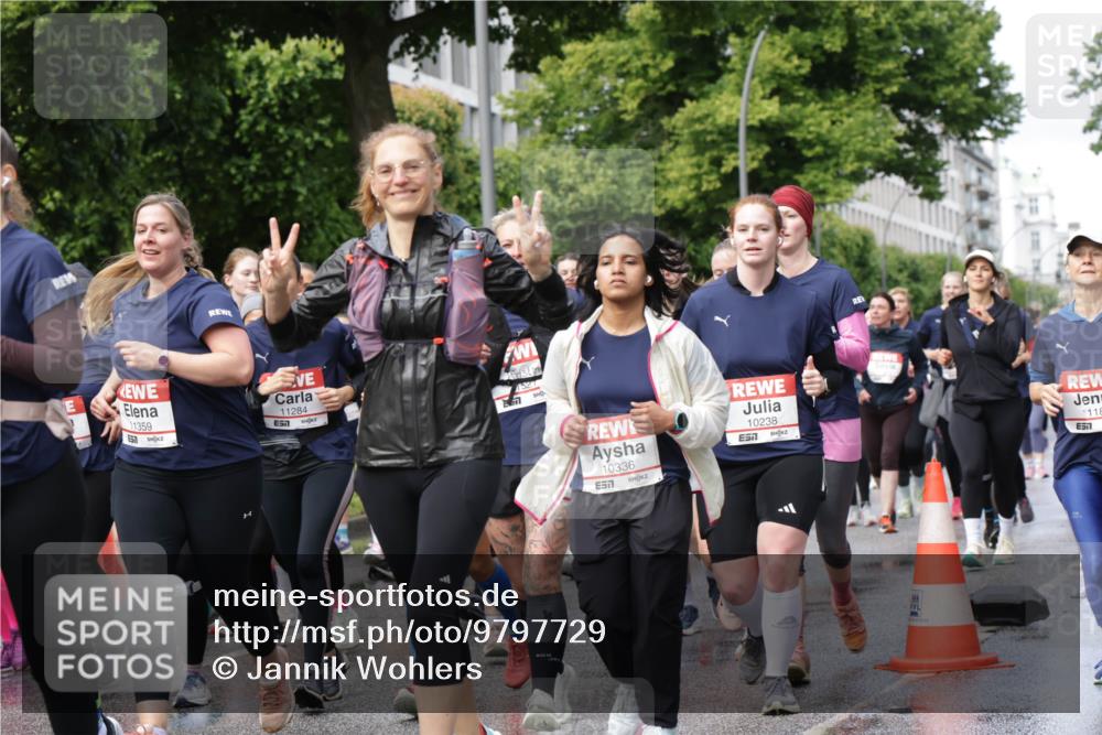 14.06.2026 - REWE Women's Run Jannik Wohlers http://msf.ph/oto/9797729 14.06.2026 09:11:57 Laufen 11359, 11284, 1527, 10336, 7, 10238, 118 meine-sportfotos.de