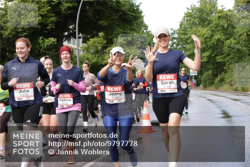 14.06.2026 - REWE Women's Run Jannik Wohlers http://msf.ph/oto/9797778 14.06.2026 09:11:59 Laufen 58, 10238, 7, 10249, 51, 11152, 1180, 11181, 7 meine-sportfotos.de