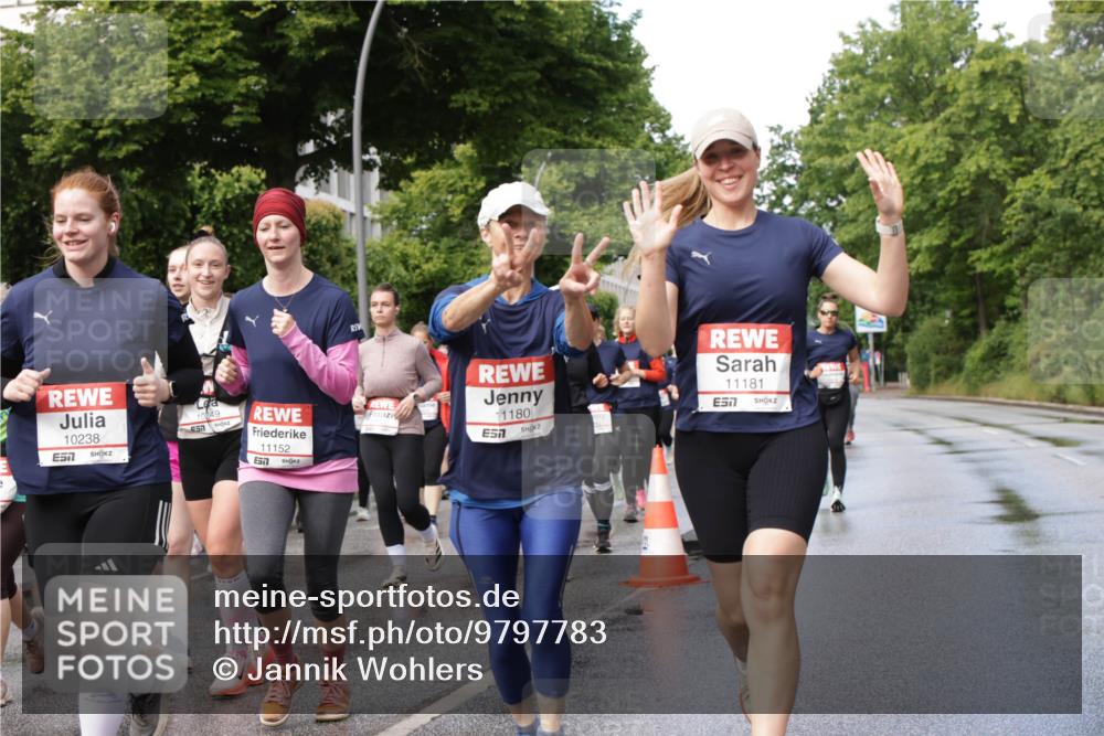 14.06.2026 - REWE Women's Run Jannik Wohlers http://msf.ph/oto/9797783 14.06.2026 09:11:59 Laufen 10238, 57, 249, 11152, 1180, 11181, 7, 7 meine-sportfotos.de