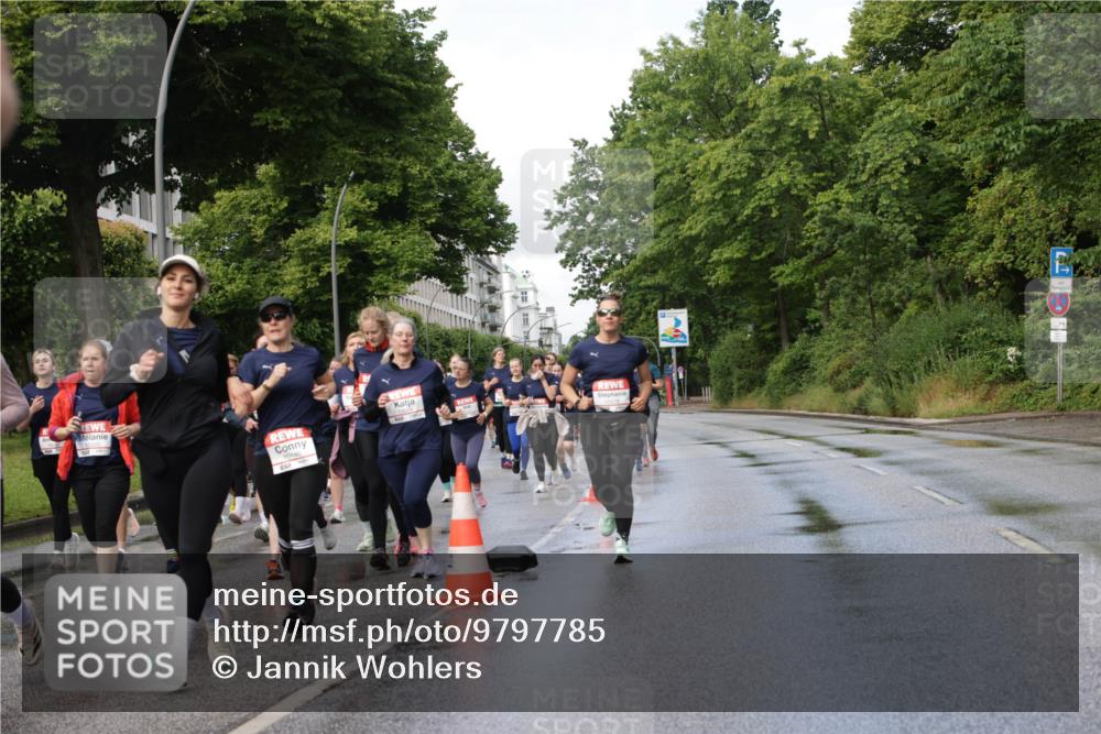 14.06.2026 - REWE Women's Run Jannik Wohlers http://msf.ph/oto/9797785 14.06.2026 09:12:01 Laufen  meine-sportfotos.de