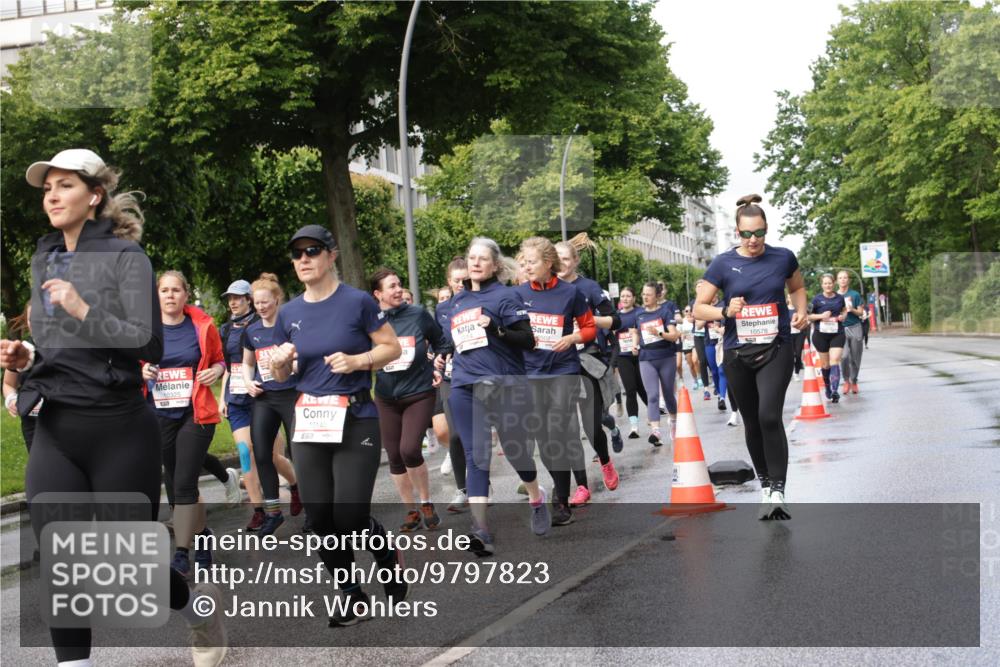 14.06.2026 - REWE Women's Run Jannik Wohlers http://msf.ph/oto/9797823 14.06.2026 09:12:02 Laufen 10325, 10140, 7, 10578 meine-sportfotos.de
