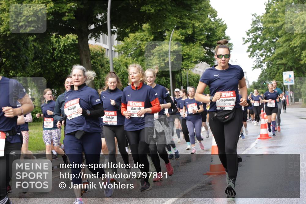 14.06.2026 - REWE Women's Run Jannik Wohlers http://msf.ph/oto/9797831 14.06.2026 09:12:03 Laufen 10514, 10259, 1050, 10578, 557 meine-sportfotos.de