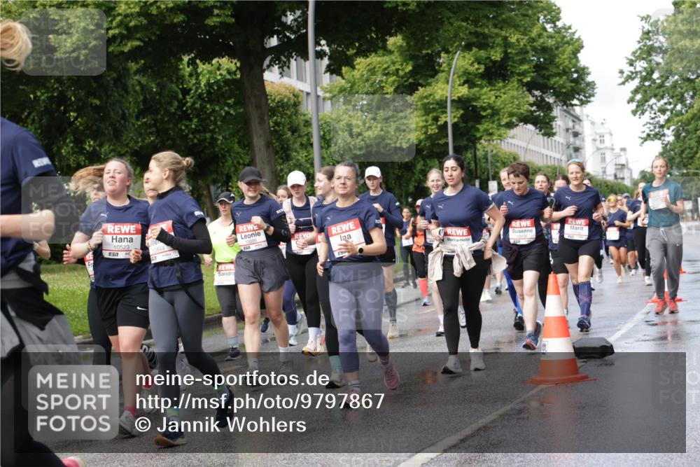 14.06.2026 - REWE Women's Run Jannik Wohlers http://msf.ph/oto/9797867 14.06.2026 09:12:06 Laufen 10523, 7, 10844, 517, 10005 meine-sportfotos.de