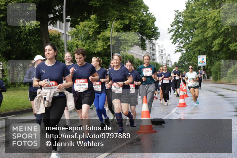 14.06.2026 - REWE Women's Run Jannik Wohlers http://msf.ph/oto/9797889 14.06.2026 09:12:08 Laufen 10606, 10394, 10734, 6571 meine-sportfotos.de