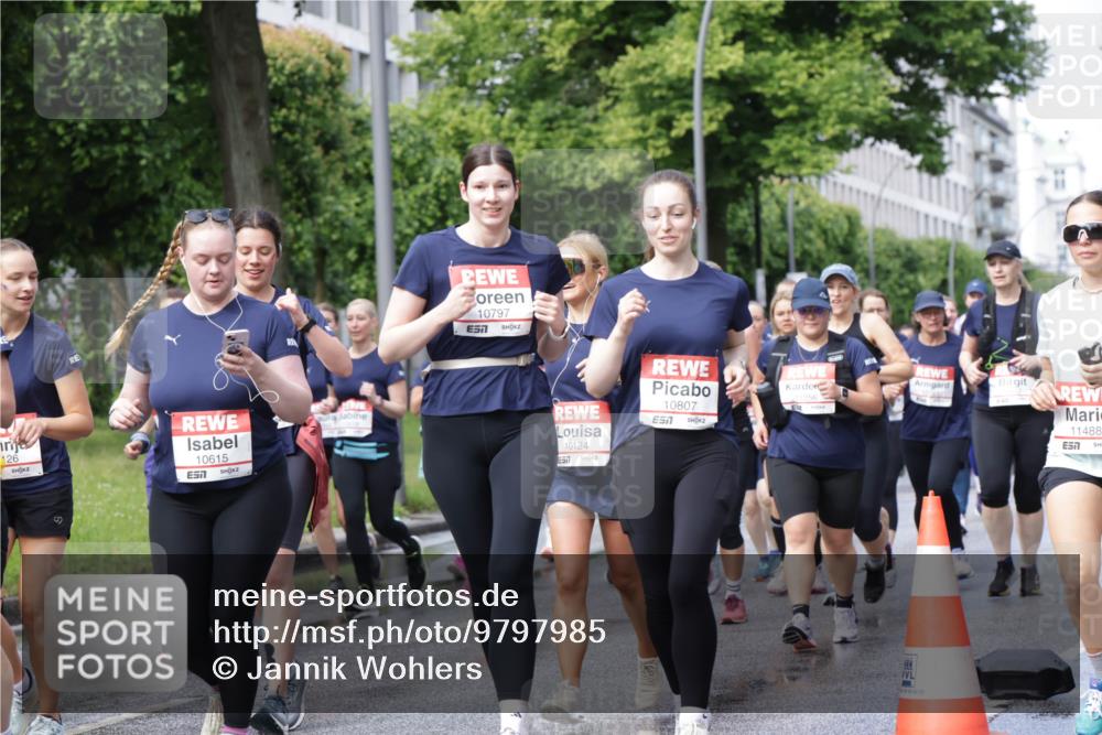 14.06.2026 - REWE Women's Run Jannik Wohlers http://msf.ph/oto/9797985 14.06.2026 09:12:13 Laufen 126, 10615, 7, 10797, 7, 10124, 57, 10807, 7, 2, 11488 meine-sportfotos.de
