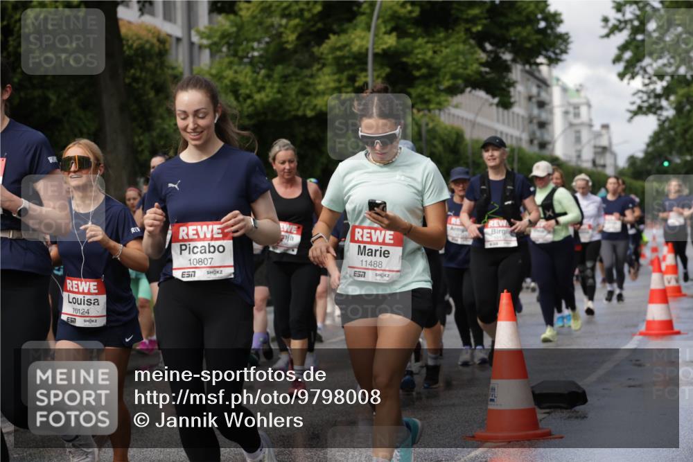 14.06.2026 - REWE Women's Run Jannik Wohlers http://msf.ph/oto/9798008 14.06.2026 09:12:15 Laufen 10124, 10807, 11488, 57 meine-sportfotos.de