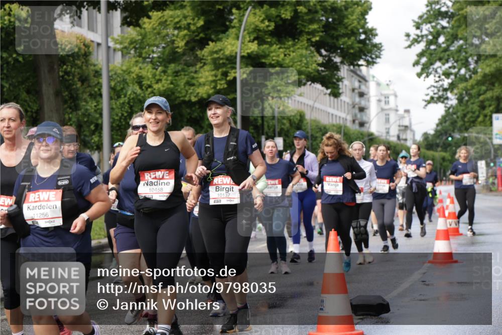 14.06.2026 - REWE Women's Run Jannik Wohlers http://msf.ph/oto/9798035 14.06.2026 09:12:17 Laufen 11256, 0, 10458, 10137, 7, 80, 02, 22 meine-sportfotos.de