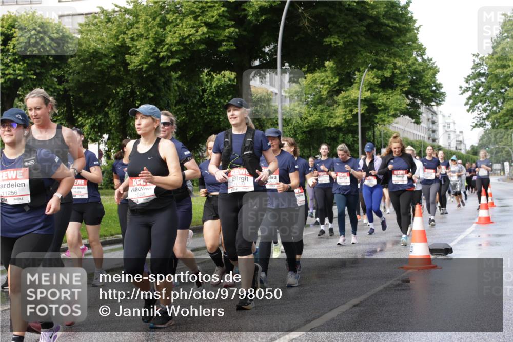 14.06.2026 - REWE Women's Run Jannik Wohlers http://msf.ph/oto/9798050 14.06.2026 09:12:19 Laufen 11256, 11424, 10458, 10137 meine-sportfotos.de