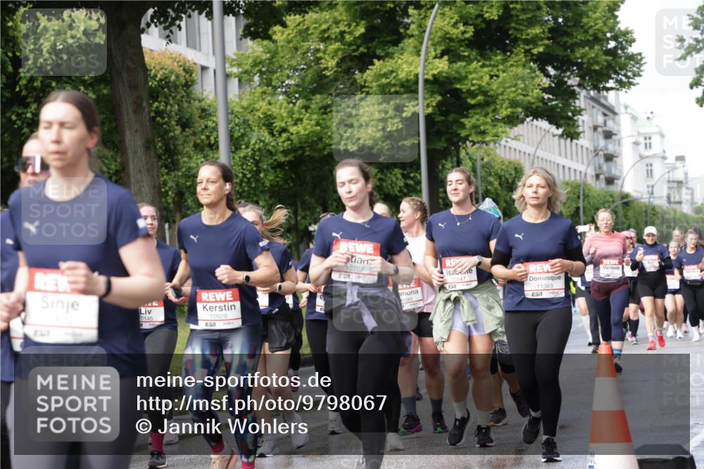 14.06.2026 - REWE Women's Run Jannik Wohlers http://msf.ph/oto/9798067 14.06.2026 09:12:24 Laufen 0145, 10928, 10767, 7, 10147, 57, 0040, 11349, 57 meine-sportfotos.de