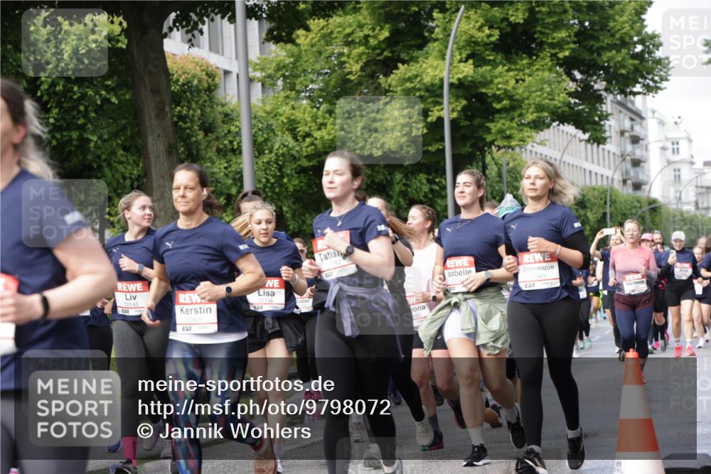 14.06.2026 - REWE Women's Run Jannik Wohlers http://msf.ph/oto/9798072 14.06.2026 09:12:25 Laufen 10145, 10928, 10146, 57, 67, 40, 657, 11349 meine-sportfotos.de