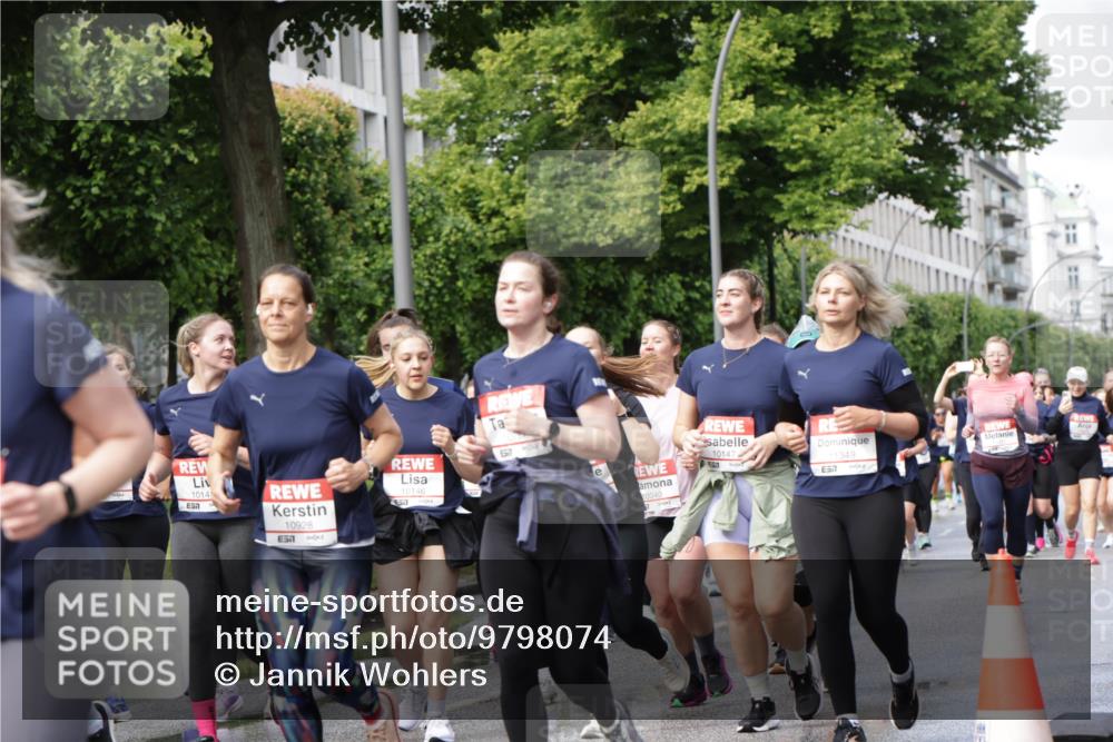 14.06.2026 - REWE Women's Run Jannik Wohlers http://msf.ph/oto/9798074 14.06.2026 09:12:25 Laufen 1014, 651, 10928, 10146, 5577, 57, 10040, 10147, 557, 11349, 57 meine-sportfotos.de