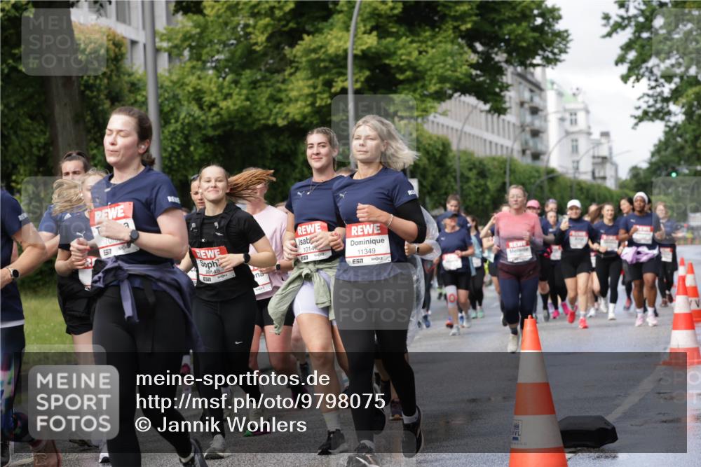 14.06.2026 - REWE Women's Run Jannik Wohlers http://msf.ph/oto/9798075 14.06.2026 09:12:25 Laufen 101, 6577, 10148, 1014, 77, 11349, 7, 03, 02, 22 meine-sportfotos.de