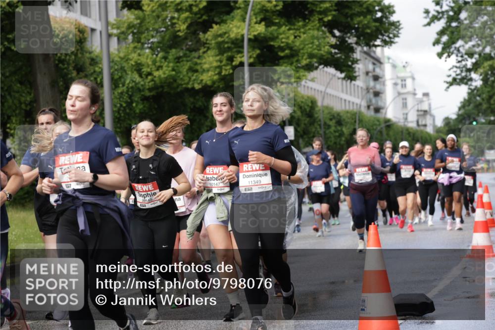 14.06.2026 - REWE Women's Run Jannik Wohlers http://msf.ph/oto/9798076 14.06.2026 09:12:26 Laufen 10148, 10147, 11349, 93, 02, 22 meine-sportfotos.de