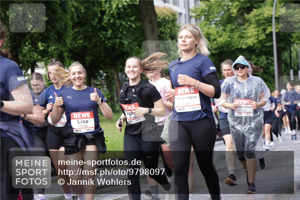 14.06.2026 - REWE Women's Run Jannik Wohlers http://msf.ph/oto/9798097 14.06.2026 09:12:27 Laufen 30, 10146, 57, 10148, 11349, 57, 11362 meine-sportfotos.de