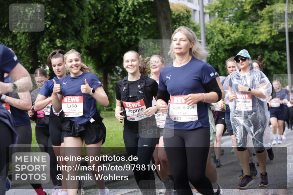 14.06.2026 - REWE Women's Run Jannik Wohlers http://msf.ph/oto/9798101 14.06.2026 09:12:27 Laufen 10146, 57, 10148, 040, 11349, 57, 11, 62 meine-sportfotos.de