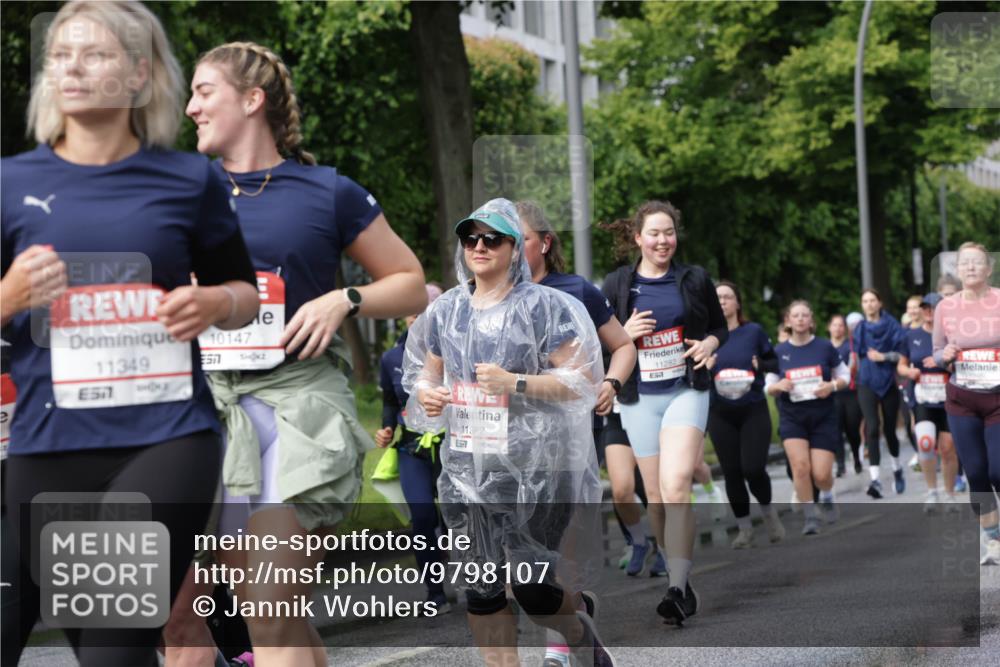 14.06.2026 - REWE Women's Run Jannik Wohlers http://msf.ph/oto/9798107 14.06.2026 09:12:28 Laufen 11349, 51, 10147, 57, 1132, 577, 11282 meine-sportfotos.de
