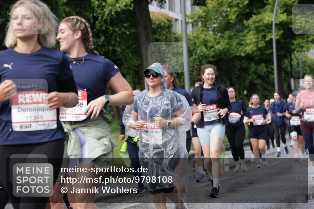 14.06.2026 - REWE Women's Run Jannik Wohlers http://msf.ph/oto/9798108 14.06.2026 09:12:28 Laufen 11282, 11349, 51, 10147, 132, 57 meine-sportfotos.de
