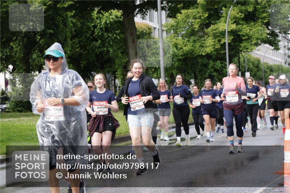 14.06.2026 - REWE Women's Run Jannik Wohlers http://msf.ph/oto/9798117 14.06.2026 09:12:29 Laufen 1362, 10887, 11282, 51 meine-sportfotos.de