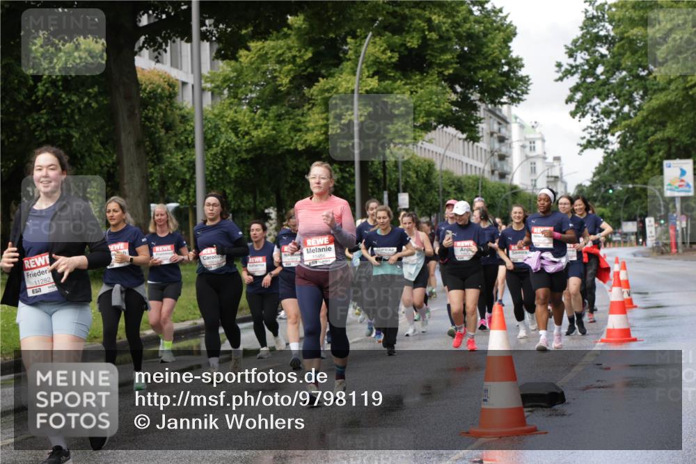 14.06.2026 - REWE Women's Run Jannik Wohlers http://msf.ph/oto/9798119 14.06.2026 09:12:30 Laufen 11282, 7, 11072, 10456 meine-sportfotos.de