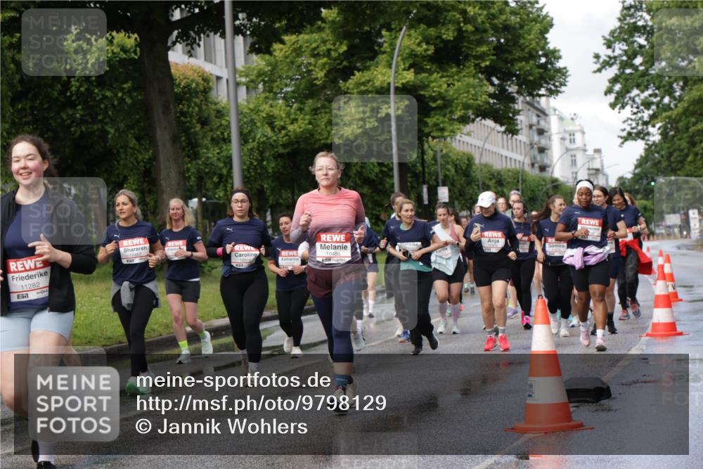14.06.2026 - REWE Women's Run Jannik Wohlers http://msf.ph/oto/9798129 14.06.2026 09:12:31 Laufen 11282, 657, 10456, 11237 meine-sportfotos.de