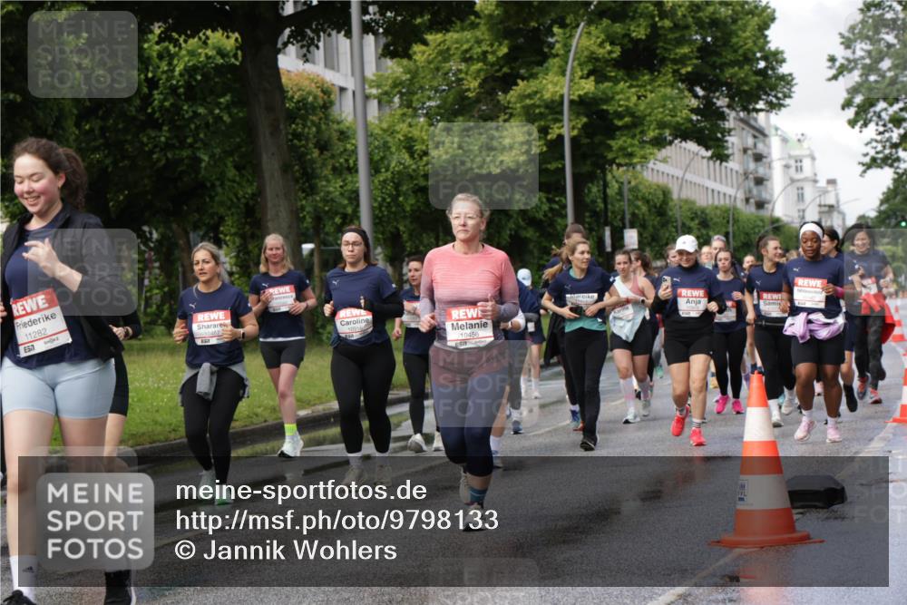 14.06.2026 - REWE Women's Run Jannik Wohlers http://msf.ph/oto/9798133 14.06.2026 09:12:31 Laufen 11282, 10457, 10916, 10456 meine-sportfotos.de