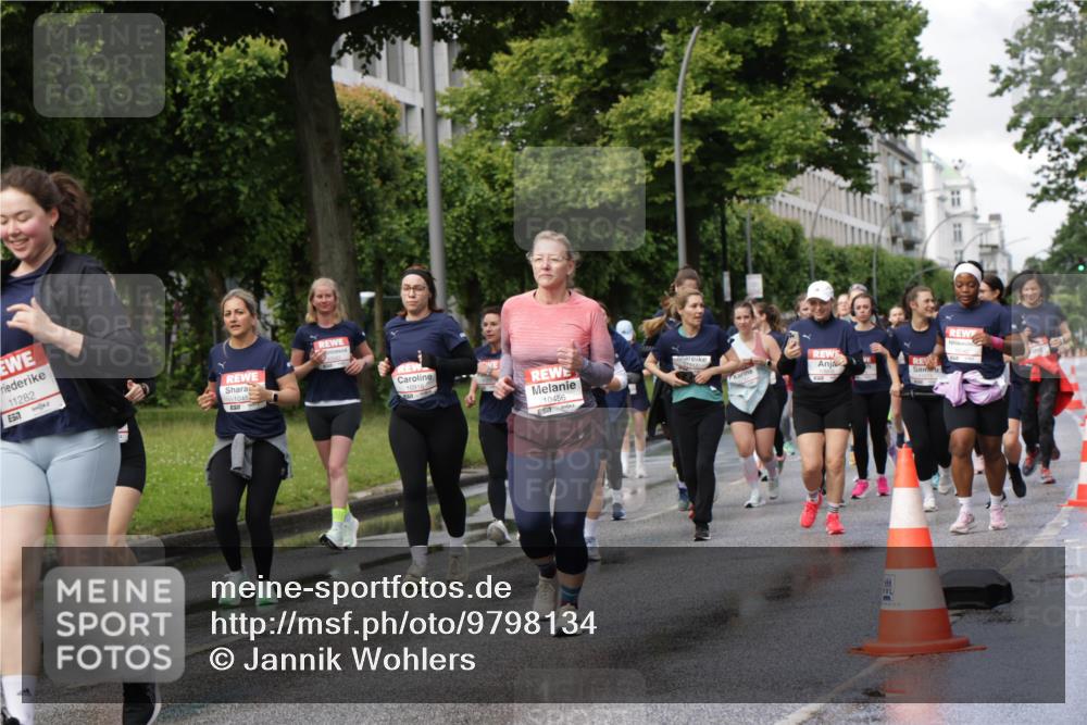 14.06.2026 - REWE Women's Run Jannik Wohlers http://msf.ph/oto/9798134 14.06.2026 09:12:31 Laufen 11282, 657, 1045, 10916, 10456, 11073 meine-sportfotos.de