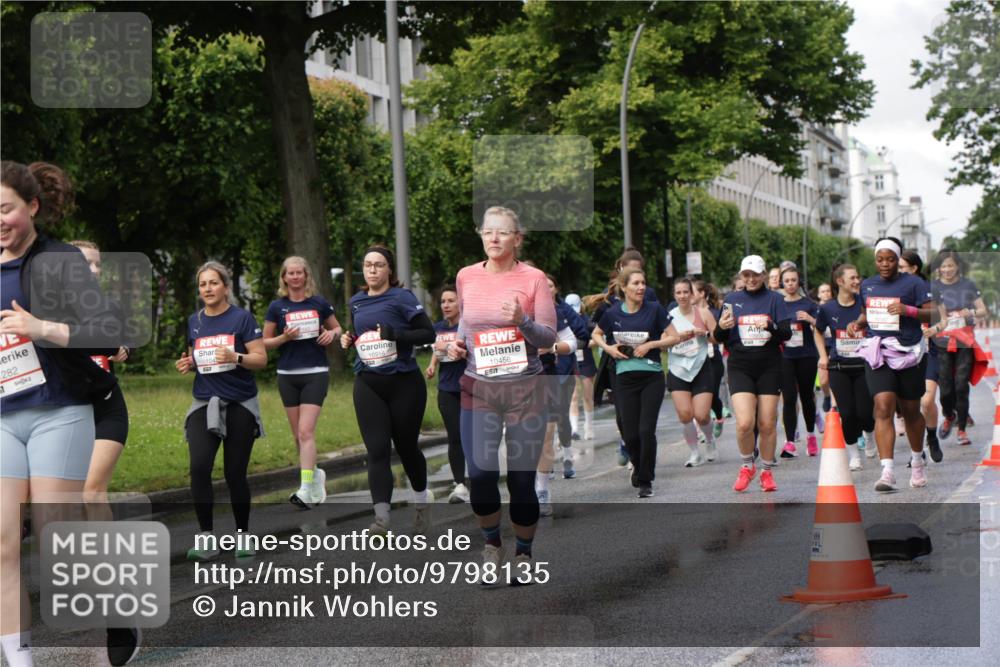 14.06.2026 - REWE Women's Run Jannik Wohlers http://msf.ph/oto/9798135 14.06.2026 09:12:31 Laufen 7, 282, 104, 857, 10916, 10456 meine-sportfotos.de