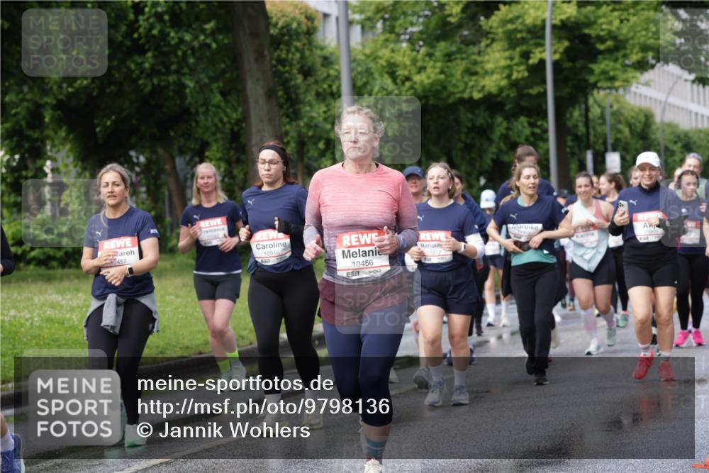 14.06.2026 - REWE Women's Run Jannik Wohlers http://msf.ph/oto/9798136 14.06.2026 09:12:32 Laufen 0457, 10916, 7, 10456, 7, 11972 meine-sportfotos.de