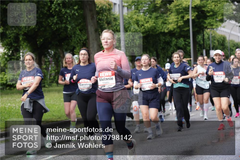 14.06.2026 - REWE Women's Run Jannik Wohlers http://msf.ph/oto/9798142 14.06.2026 09:12:32 Laufen 10916, 10456, 657, 1090 meine-sportfotos.de