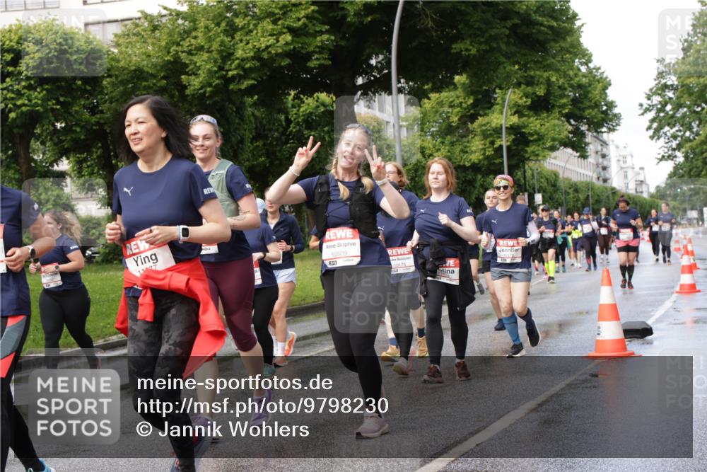 14.06.2026 - REWE Women's Run Jannik Wohlers http://msf.ph/oto/9798230 14.06.2026 09:12:40 Laufen 1027, 10509, 10175 meine-sportfotos.de