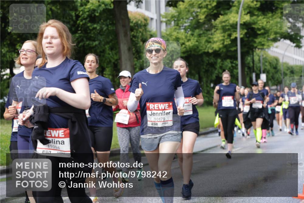 14.06.2026 - REWE Women's Run Jannik Wohlers http://msf.ph/oto/9798242 14.06.2026 09:12:42 Laufen 3, 11094, 7, 10179, 74 meine-sportfotos.de