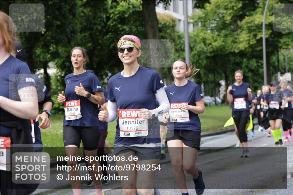 14.06.2026 - REWE Women's Run Jannik Wohlers http://msf.ph/oto/9798254 14.06.2026 09:12:42 Laufen 10962, 6511, 10179, 11394, 7 meine-sportfotos.de
