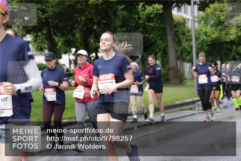 14.06.2026 - REWE Women's Run Jannik Wohlers http://msf.ph/oto/9798257 14.06.2026 09:12:44 Laufen 11166, 11143, 557, 1130, 57 meine-sportfotos.de