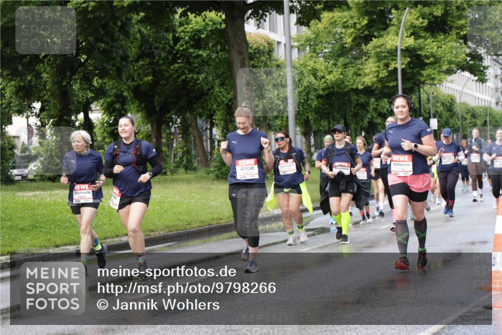 14.06.2026 - REWE Women's Run Jannik Wohlers http://msf.ph/oto/9798266 14.06.2026 09:12:45 Laufen 10216, 10746, 10866 meine-sportfotos.de