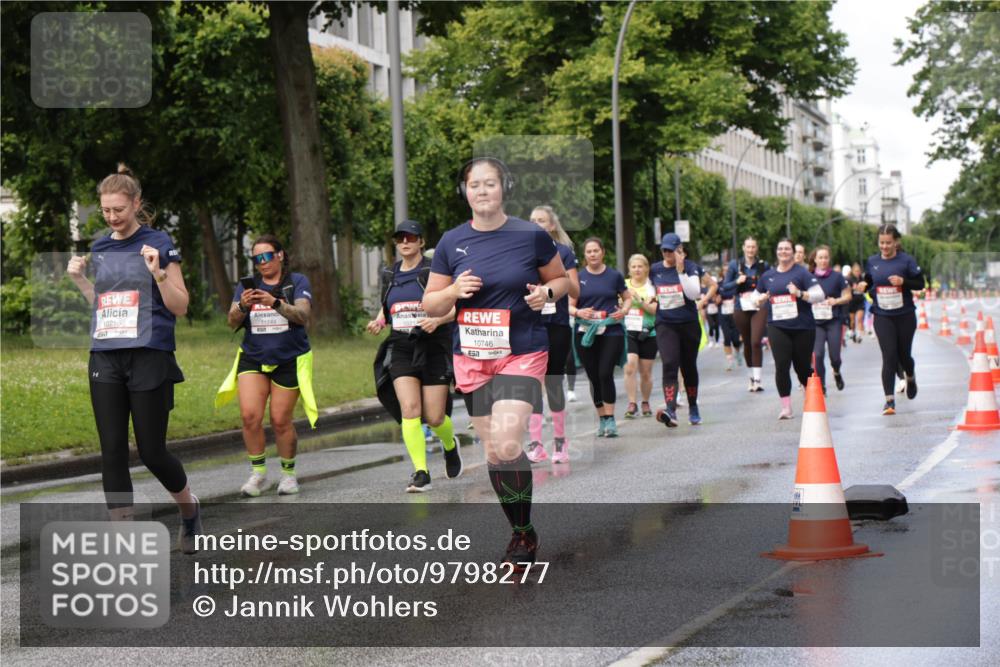 14.06.2026 - REWE Women's Run Jannik Wohlers http://msf.ph/oto/9798277 14.06.2026 09:12:46 Laufen 10216, 10746, 24 meine-sportfotos.de