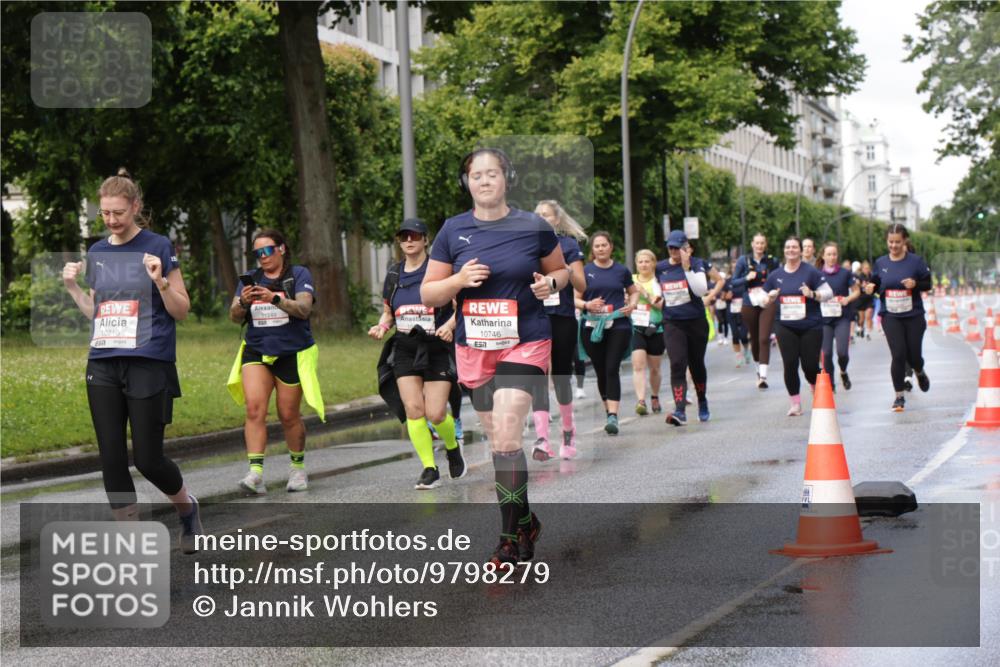 14.06.2026 - REWE Women's Run Jannik Wohlers http://msf.ph/oto/9798279 14.06.2026 09:12:46 Laufen 10216, 11249, 10746, 51 meine-sportfotos.de