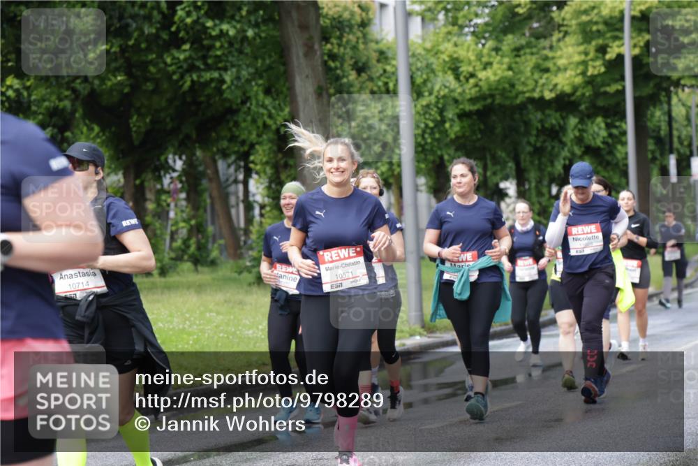 14.06.2026 - REWE Women's Run Jannik Wohlers http://msf.ph/oto/9798289 14.06.2026 09:12:48 Laufen 10714, 11028, 10571 meine-sportfotos.de