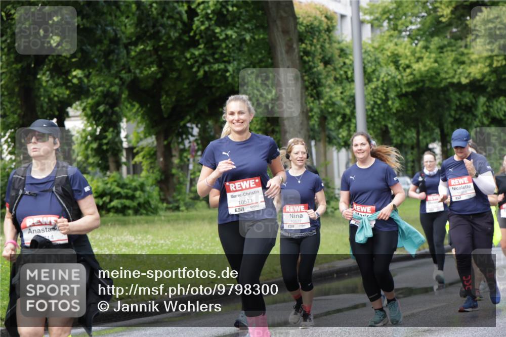 14.06.2026 - REWE Women's Run Jannik Wohlers http://msf.ph/oto/9798300 14.06.2026 09:12:49 Laufen 14, 10571, 7, 10577, 11028 meine-sportfotos.de