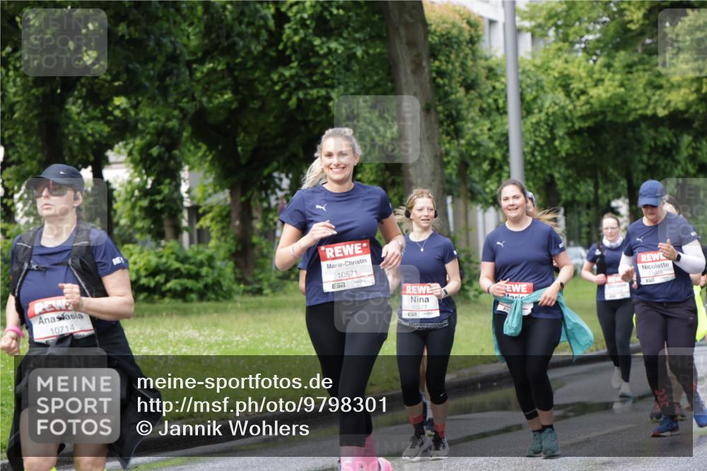 14.06.2026 - REWE Women's Run Jannik Wohlers http://msf.ph/oto/9798301 14.06.2026 09:12:49 Laufen 10714, 10571, 7, 10577, 7, 11028 meine-sportfotos.de